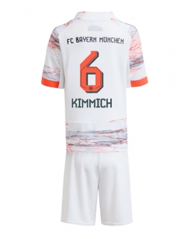 Bayern Munich Joshua Kimmich #6 Maglia Gara Trasferta Repliche 2025-26 Bambino Maniche Corte